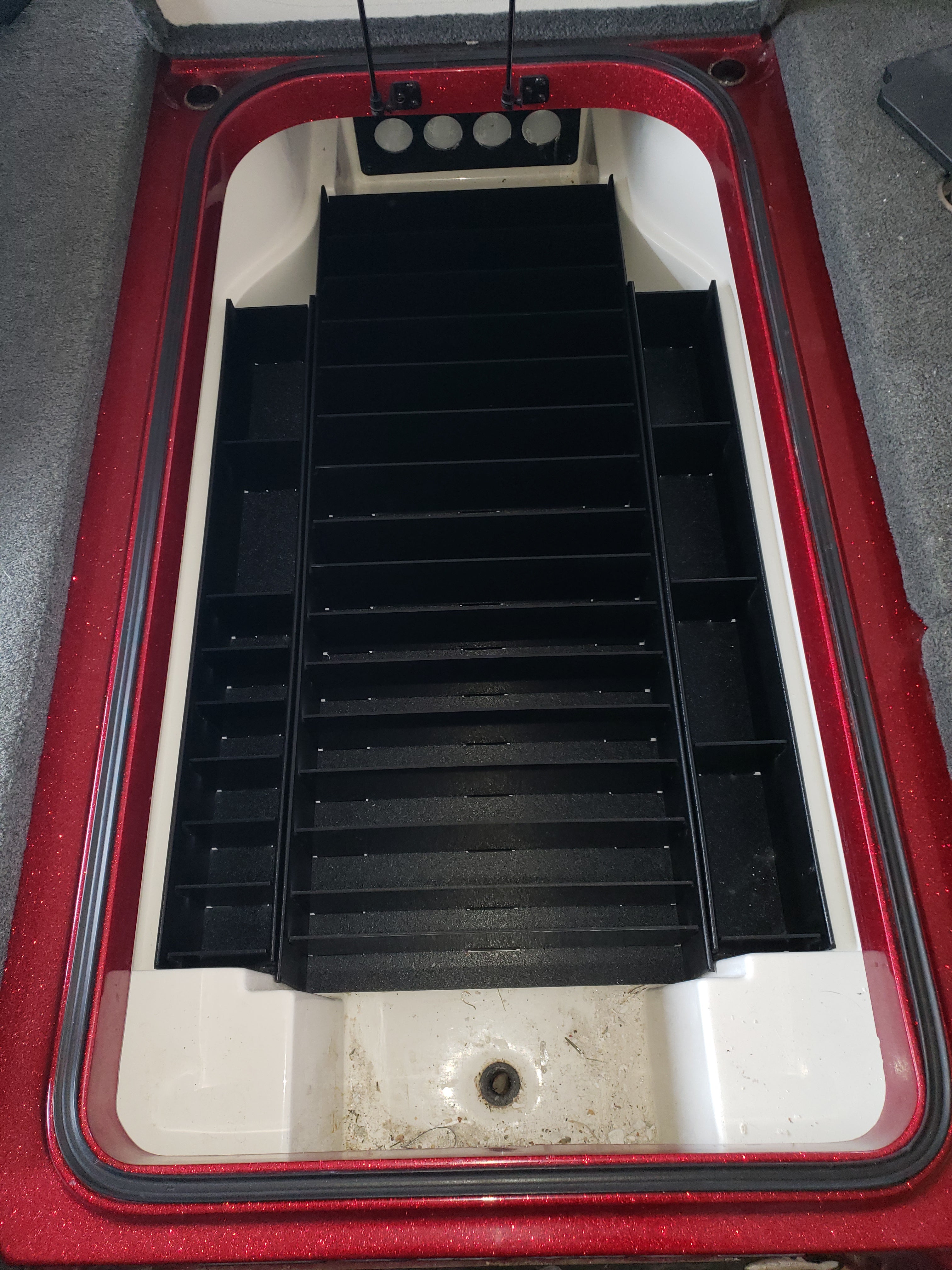 NPDRANG0016 Ranger® Z185/ 2015 118C CENTER COMPARTMENT KIT