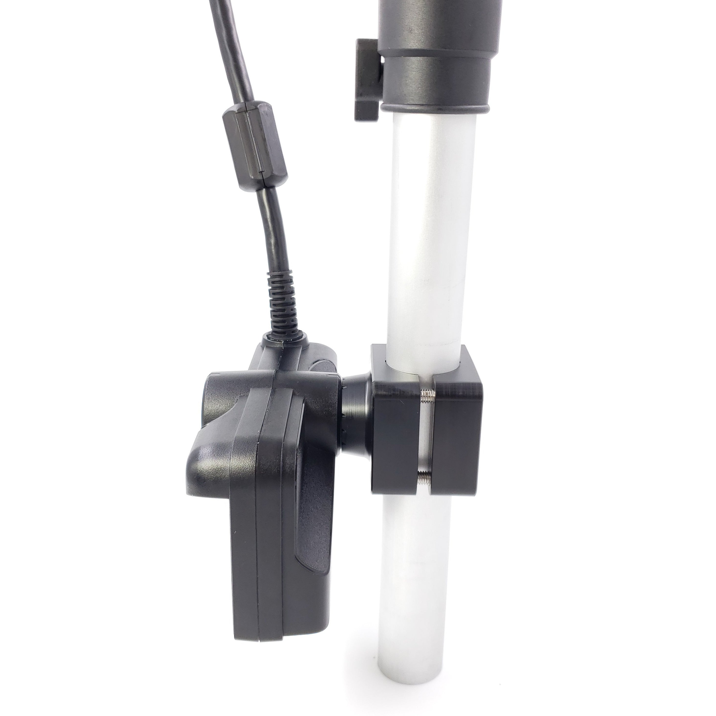 0 DEGREE LOWRANCE ACTIVE TARGET TRANSDUCER MOUNT ADAPTER FOR 1.125"-1.375" SHAFTS
