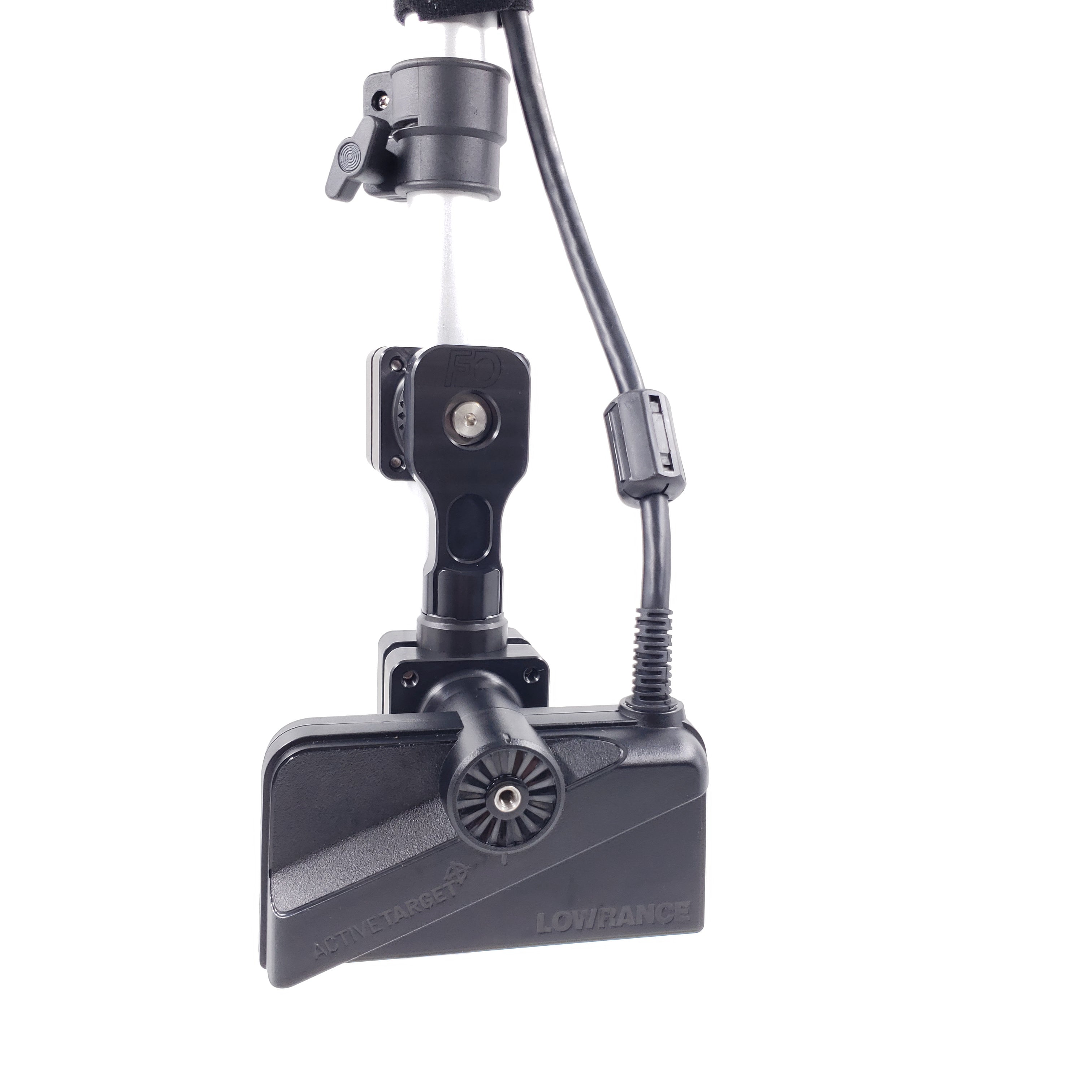 DOMINATOR-LOWRANCE ACTIVE TARGET MOUNT FOR TROLLING MOTOR OR POLE SYSTEM / F.O. LINK SPACER NOT INCLUDED