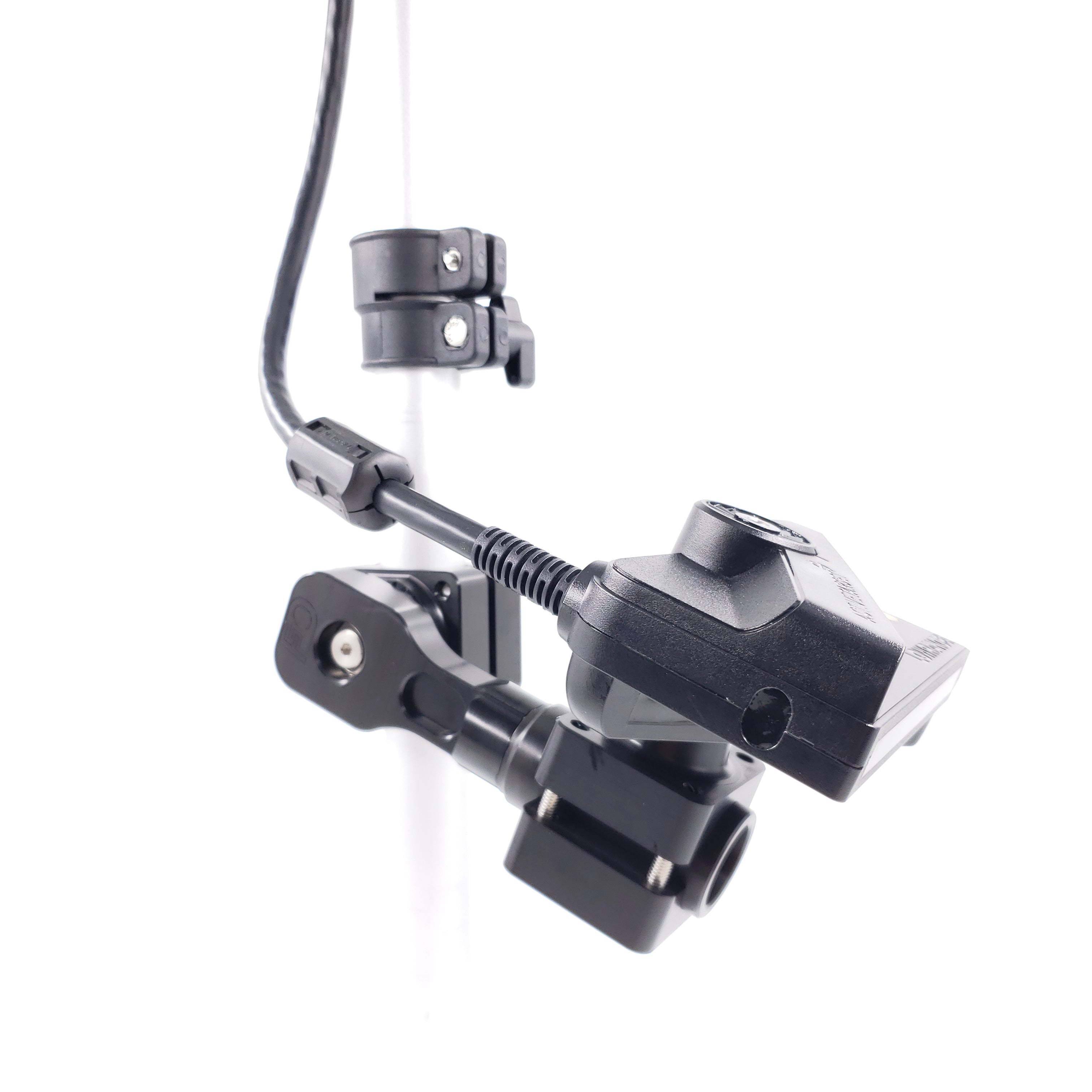 DOMINATOR-LOWRANCE ACTIVE TARGET MOUNT FOR TROLLING MOTOR OR POLE SYSTEM / F.O. LINK SPACER NOT INCLUDED