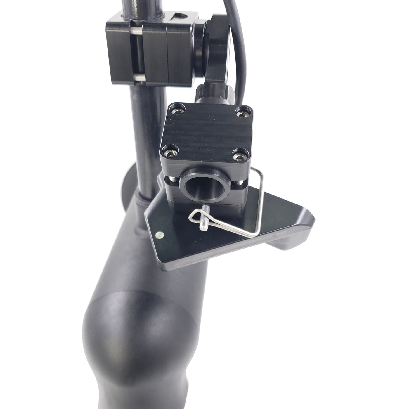 DOMINATOR-GARMIN LVS32 QUICK RELEASE MOUNT FOR TROLLING MOTOR / F.O. LINK SPACER INCLUDED