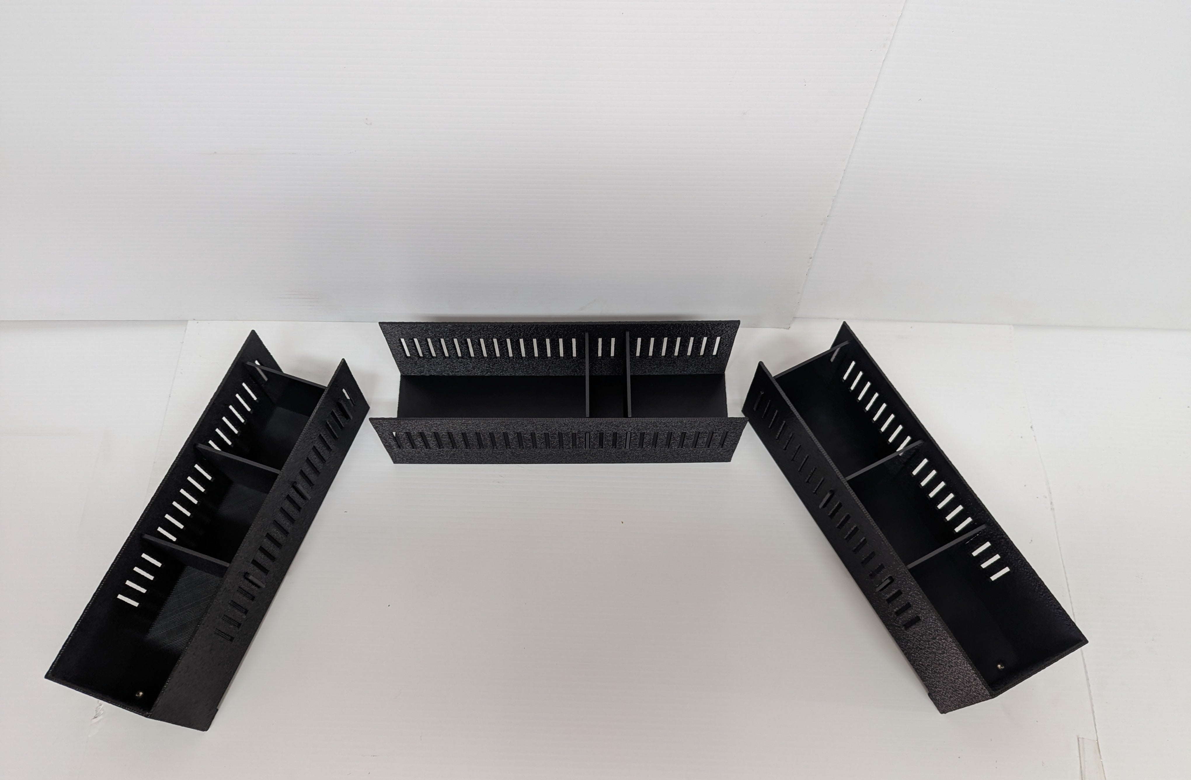 NPDEXPSP4-3 EXPANDABLE SOFTPLASTIC TRAY 4"
