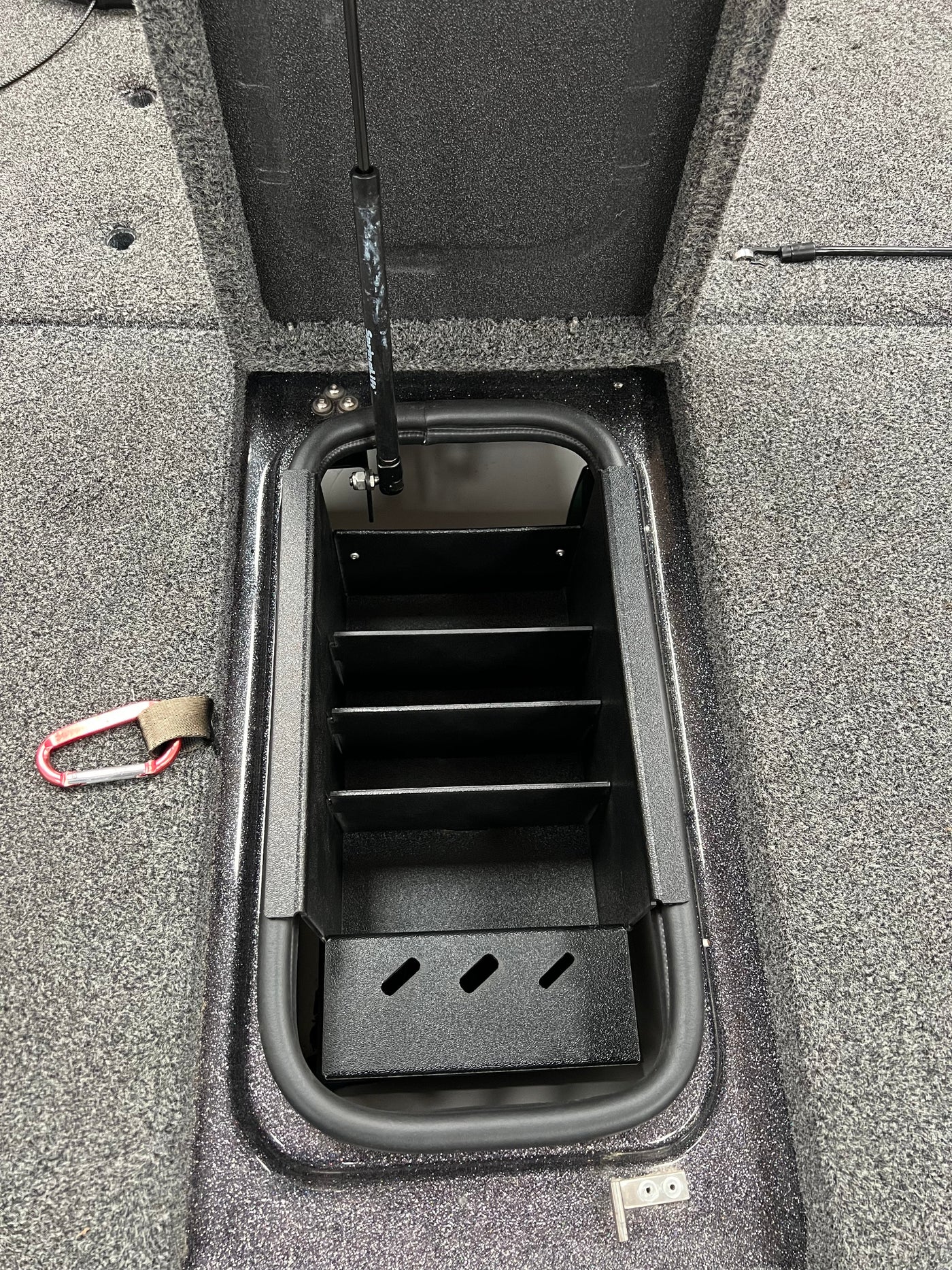 NPDBC0006 2022-2023 BASS CAT PUMA STS DAY TRAY