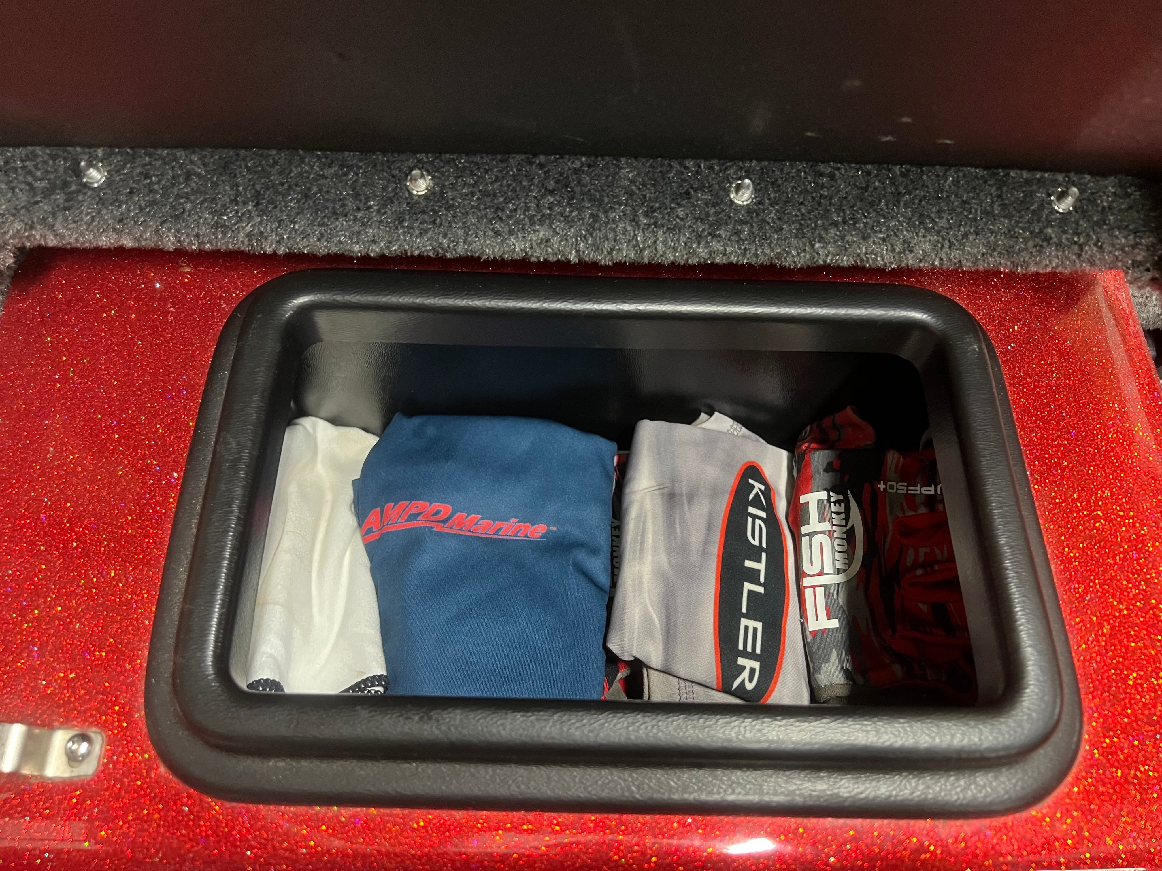NPDSK0066 Skeeter® GLOVE BOX TRAY