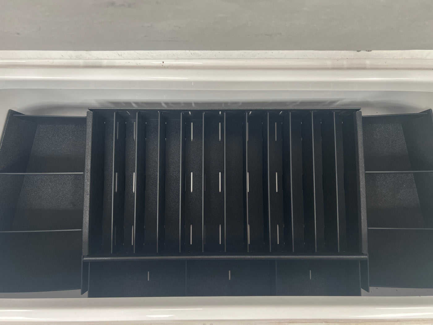 NPDBLAZ0002 2019-2024 BLAZER 675 ULTIMATE BAY CENTER COMPARTMENT KIT