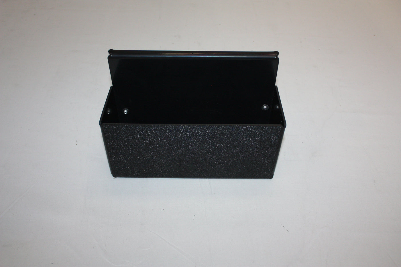 NPDSK0039 Skeeter®, XPRESS, GATOR TRAX CATCH ALL HANGING TRAY