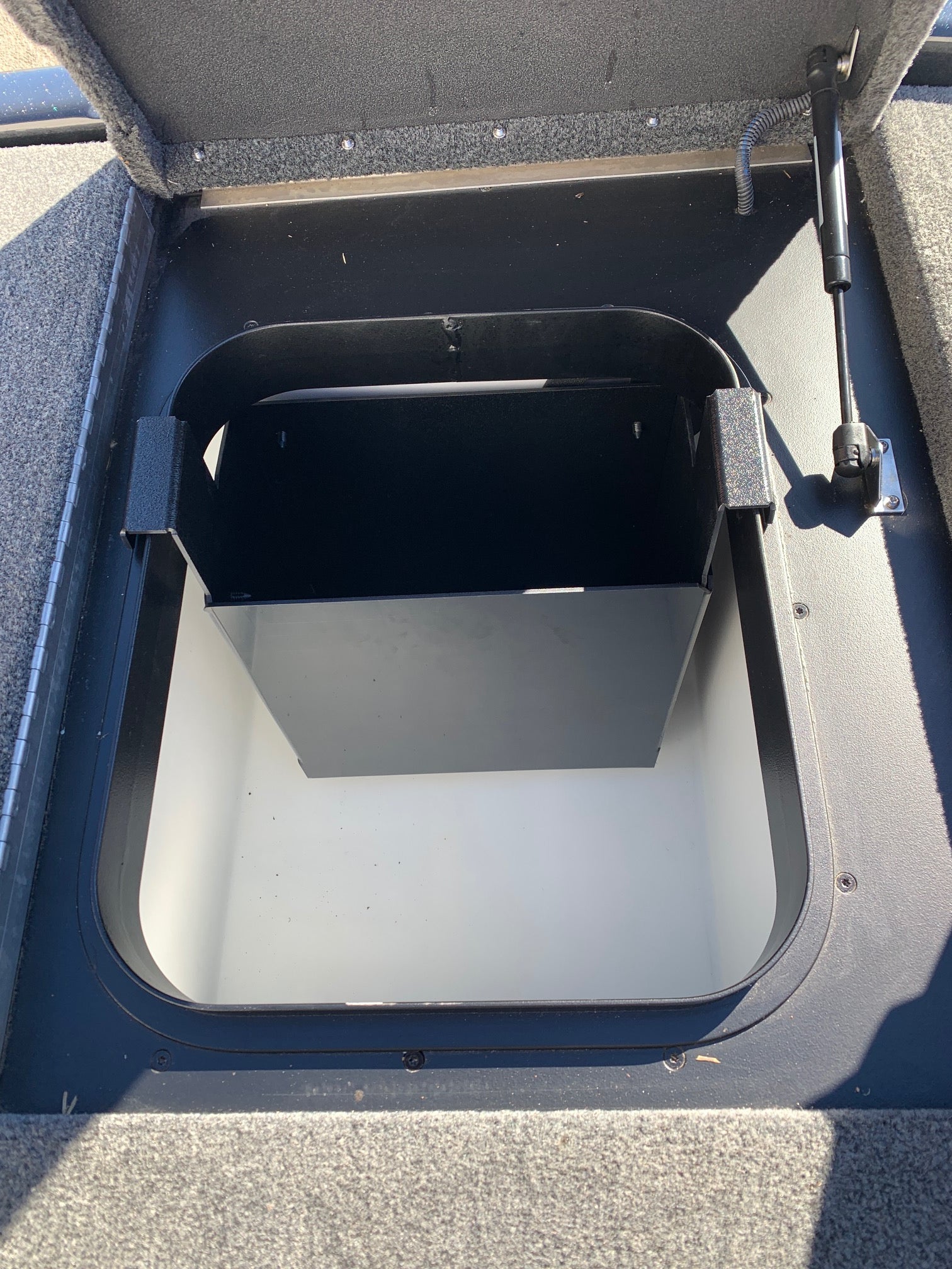 NPDSK0045 Skeeter® ZXR20/21 TRASH CAN