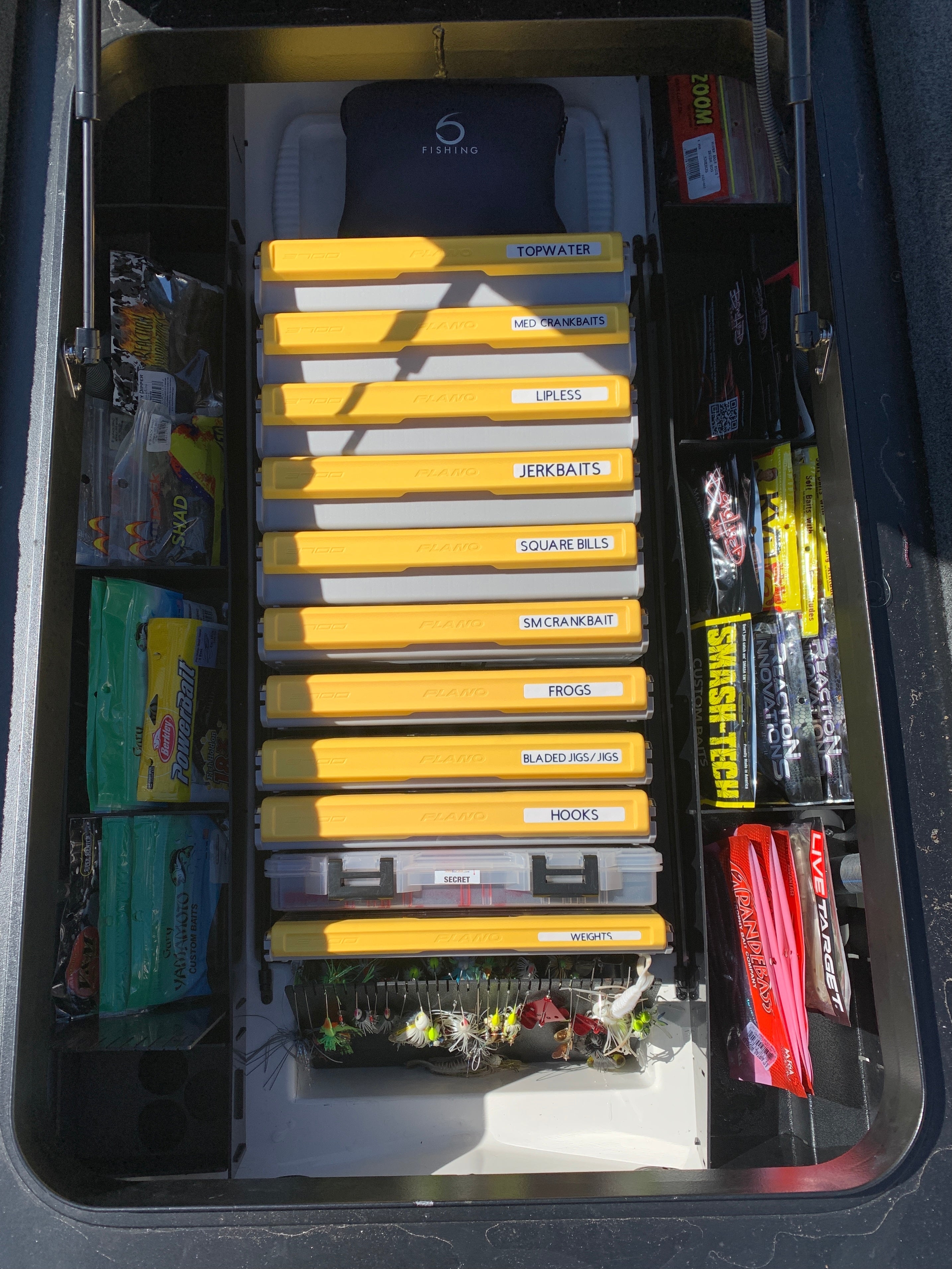 NPDSK0001 2020-2023 FXR20/21 Skeeter® CENTER COMPARTMENT PLANO BOX TRAY