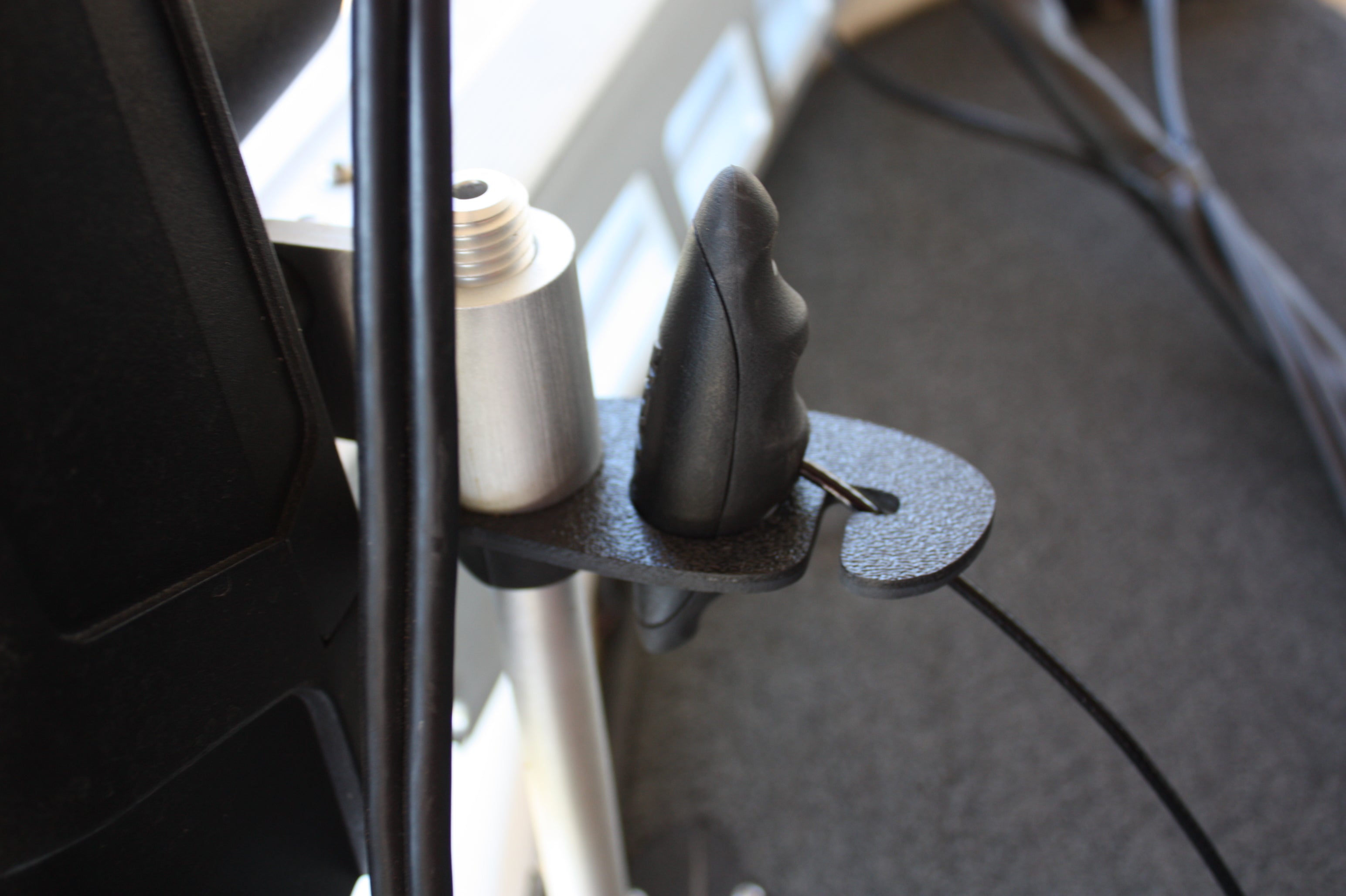 NPDTMHH AMPD MARINE TM HANDLE HOLDER