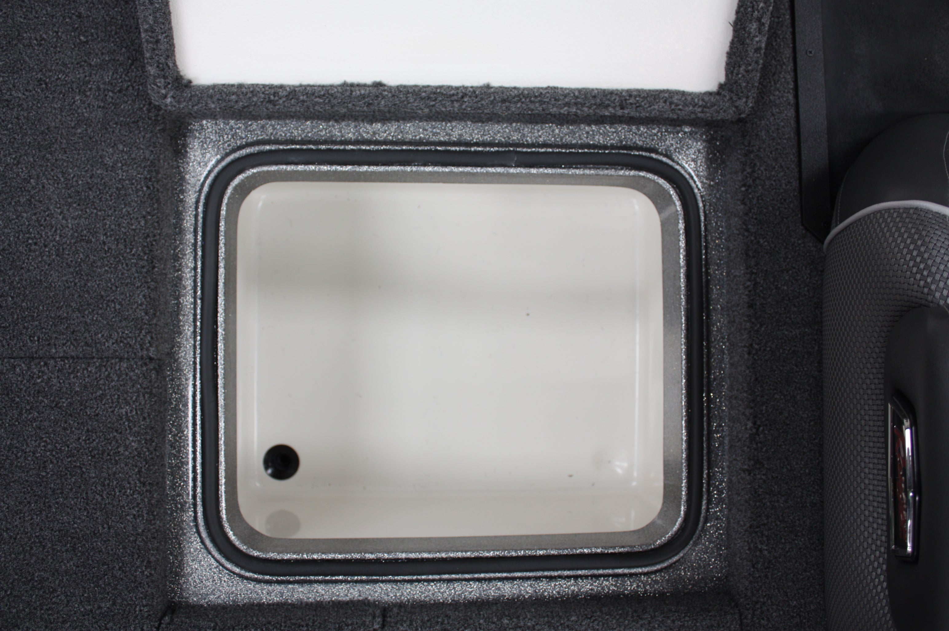 NPDRANG0018 Ranger® Z185 REAR COMPARTMENT SOFT BAIT ORGANIZER