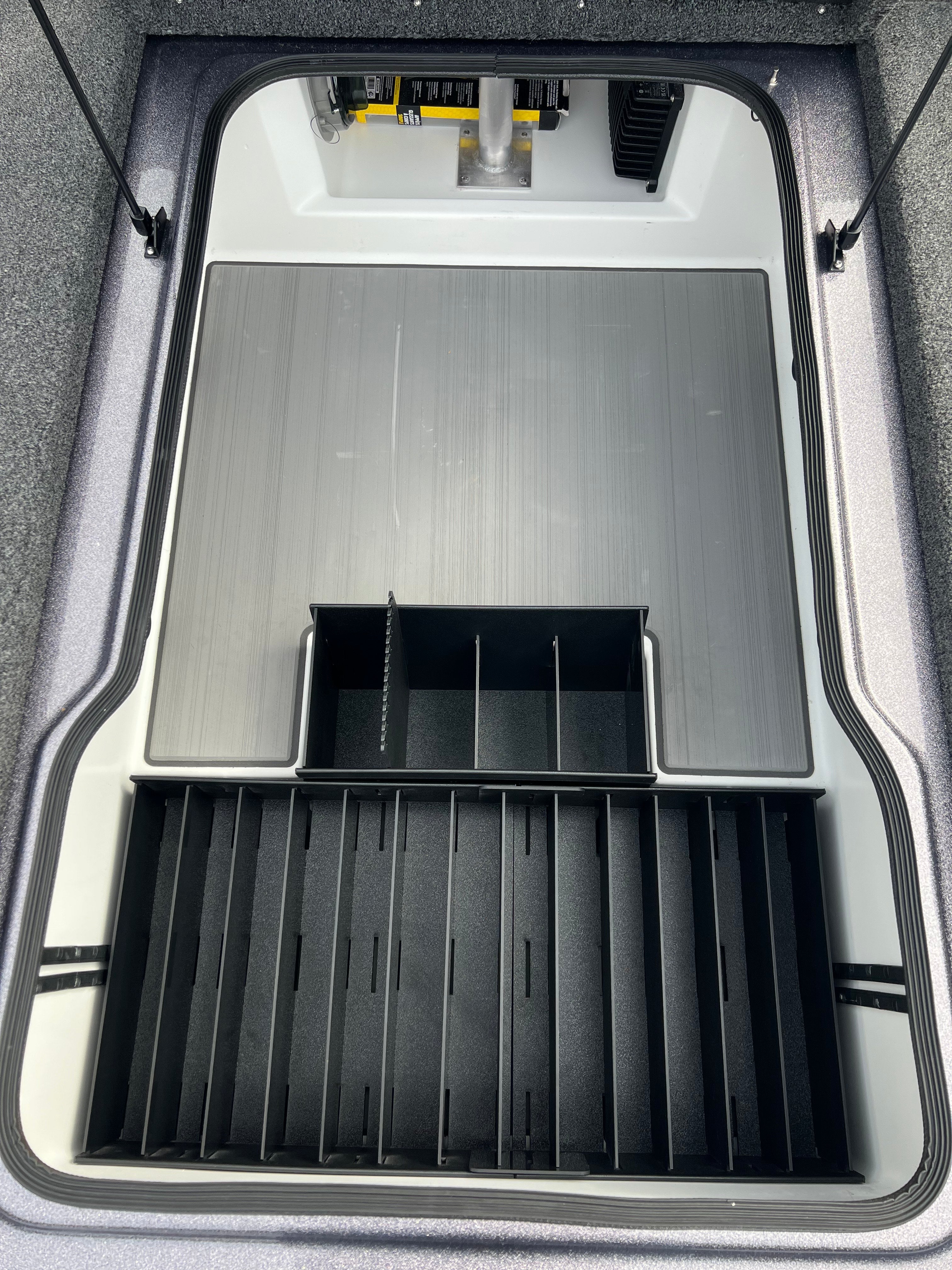 NPDBC0027 2026 LYNX STS CENTER COMPARTMENT (LOWER)