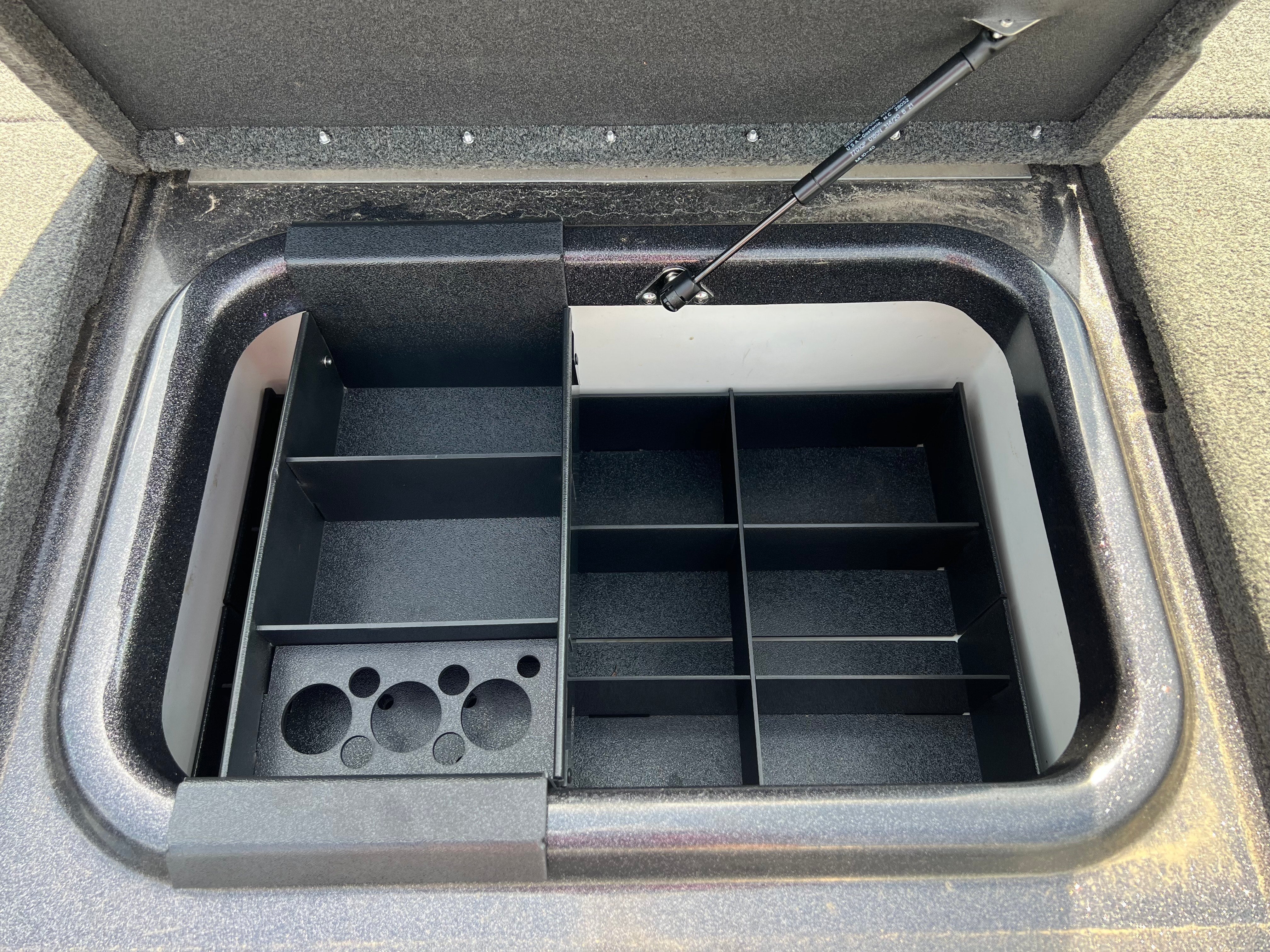 NPDSK0075 2022 ZX150 Skeeter® DAY TRAY