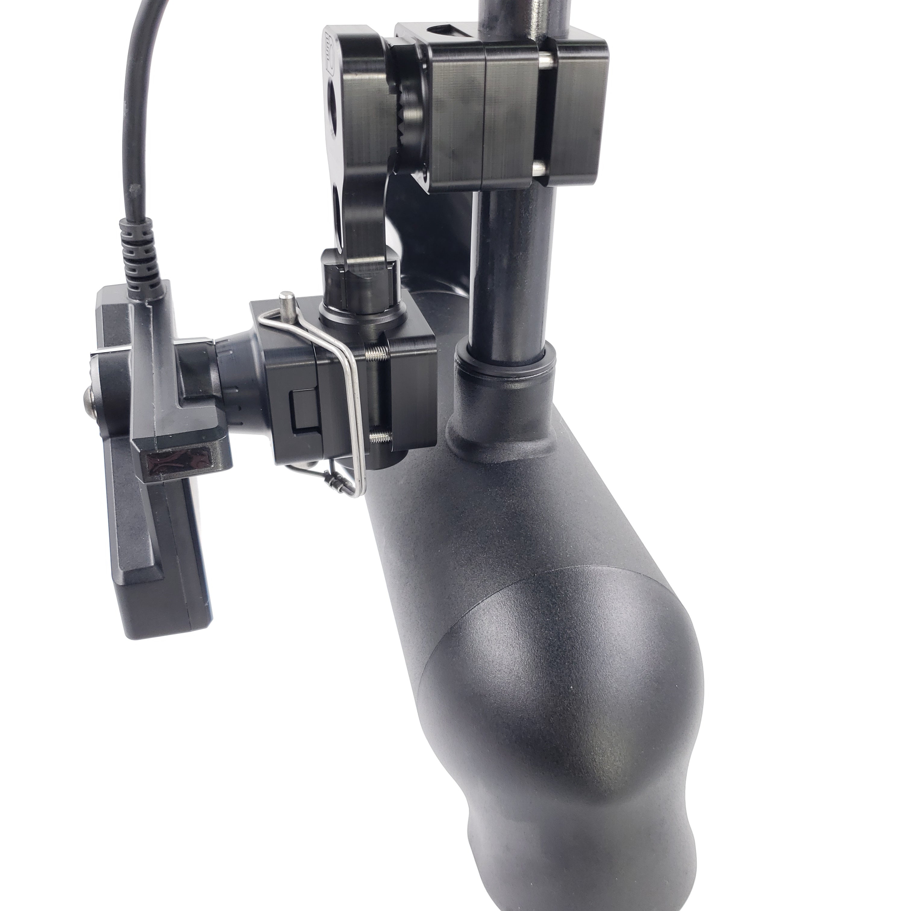 DOMINATOR-GARMIN LVS34 QUICK RELEASE MOUNT FOR TROLLING MOTOR / F.O. LINK SPACER INCLUDED