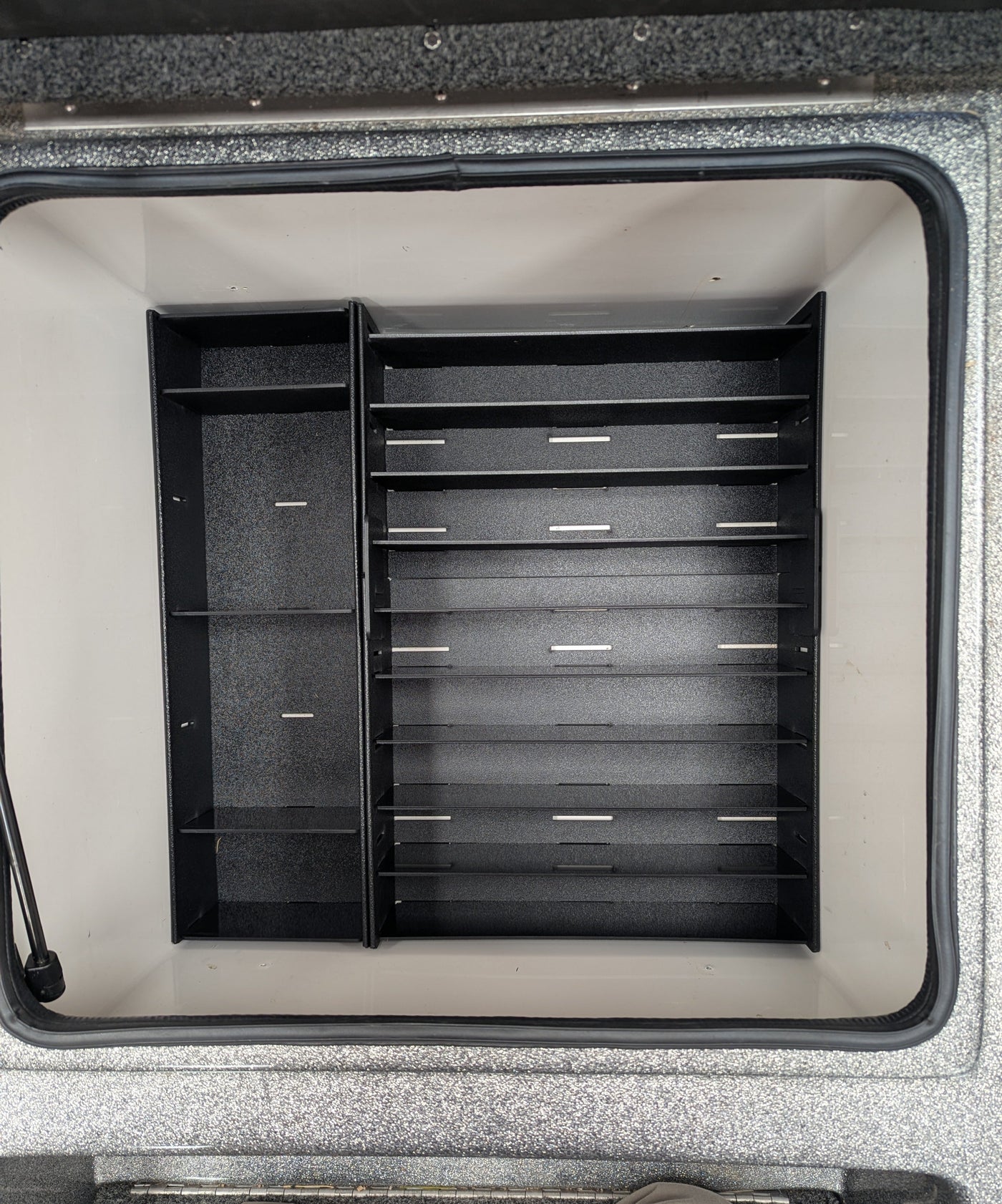 NPDBLAZ0005 2022 BLAZER 650 PRO TOUR CENTER COMPARTMENT 1