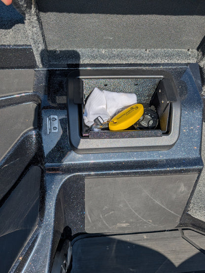 NPDSK0093 Skeeter® ZXE/FXE GLOVE BOX TRAY