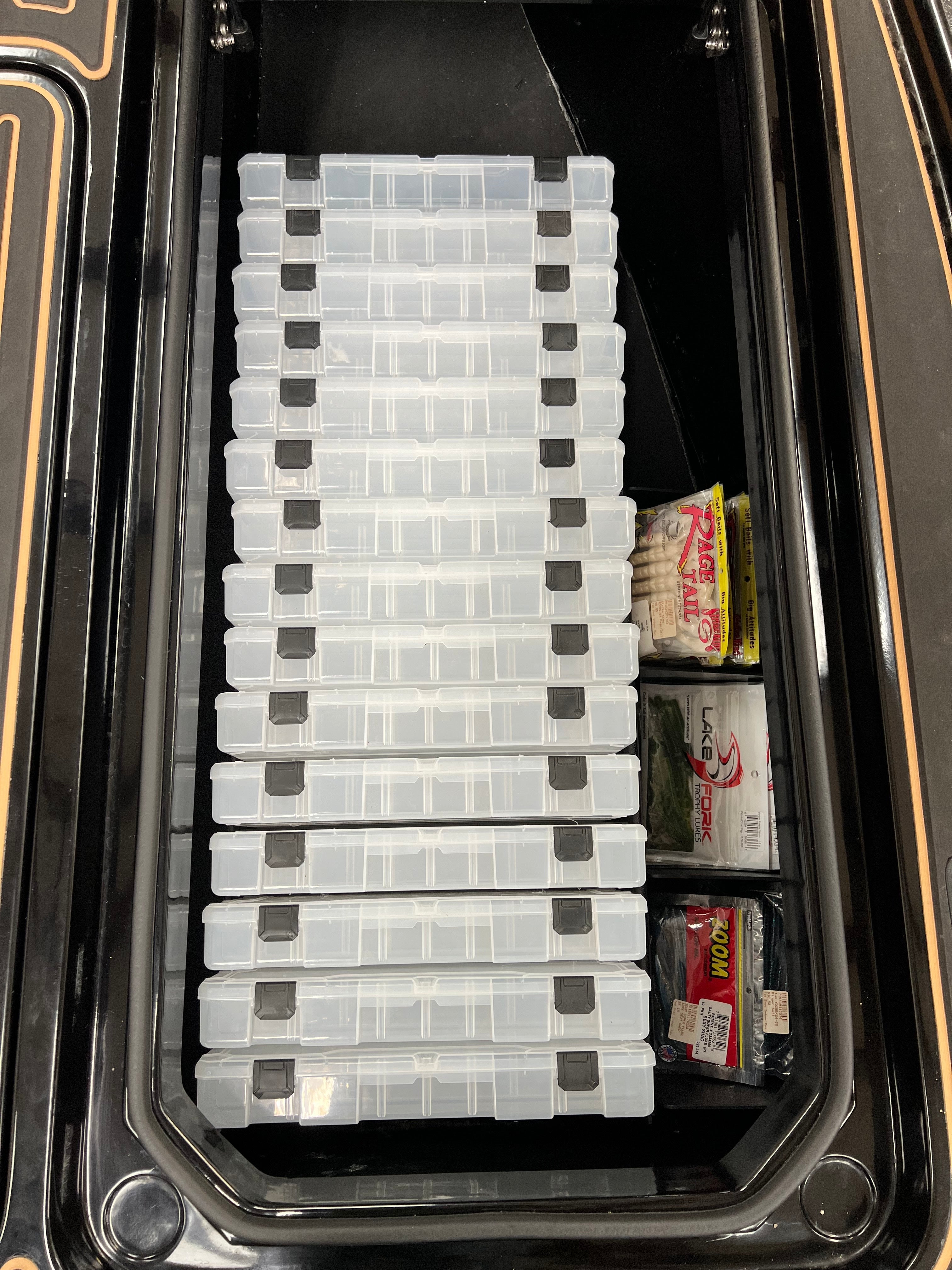 NPDMAMBA0003 2026 MAMBA 227 PLANO TRAY AND SOFT PLASTIC TRAY