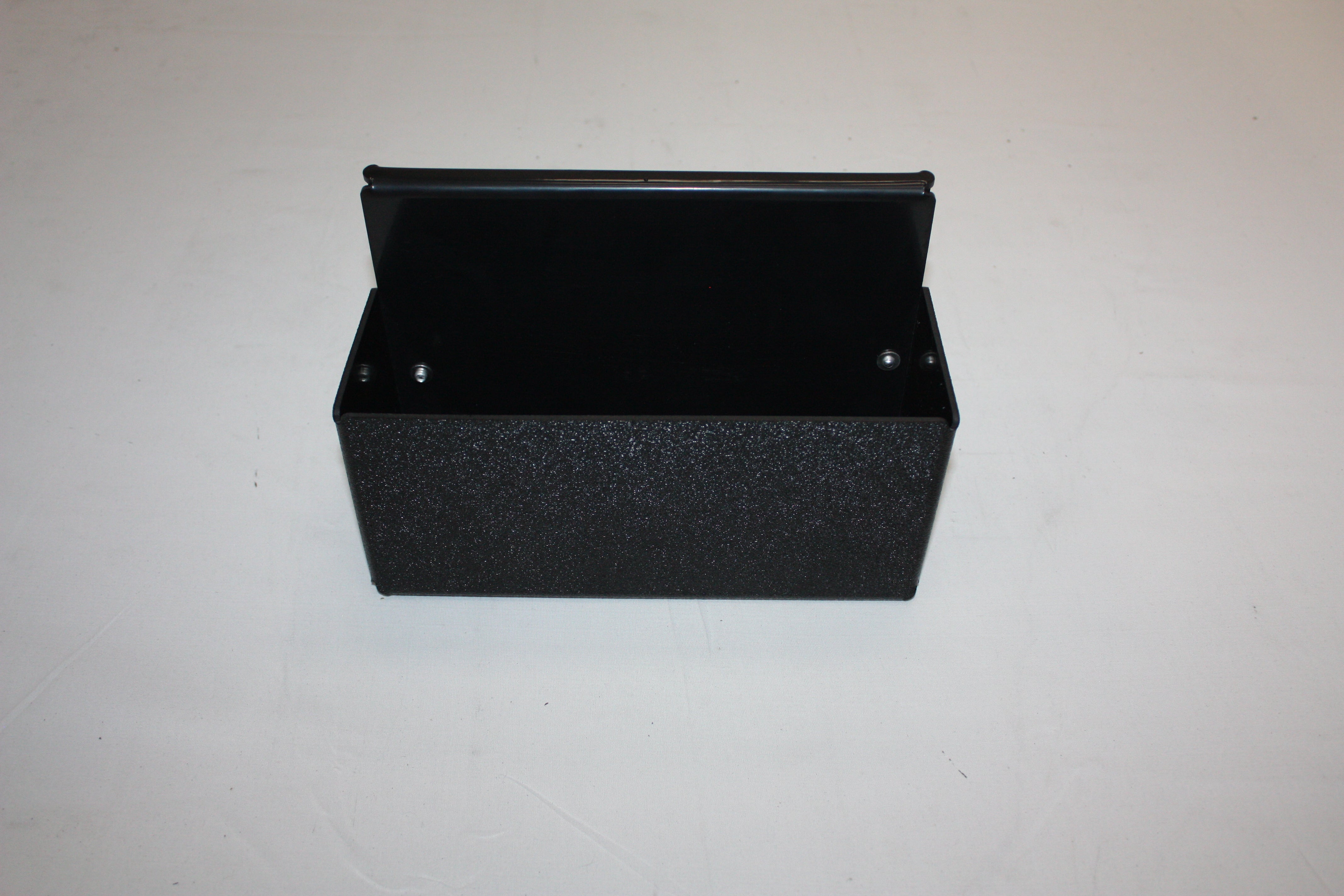 NPDSK0039 Skeeter®, XPRESS, GATOR TRAX CATCH ALL HANGING TRAY