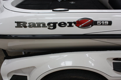 NPDRANG0021   2019 Ranger®  Z519 / Z518 CENTER COMPARTMENT KIT