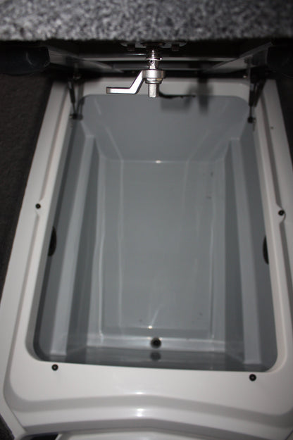 NPDIK0005  iKon VLX, VLS, VLE 20 CENTER COMPARTMENT KIT