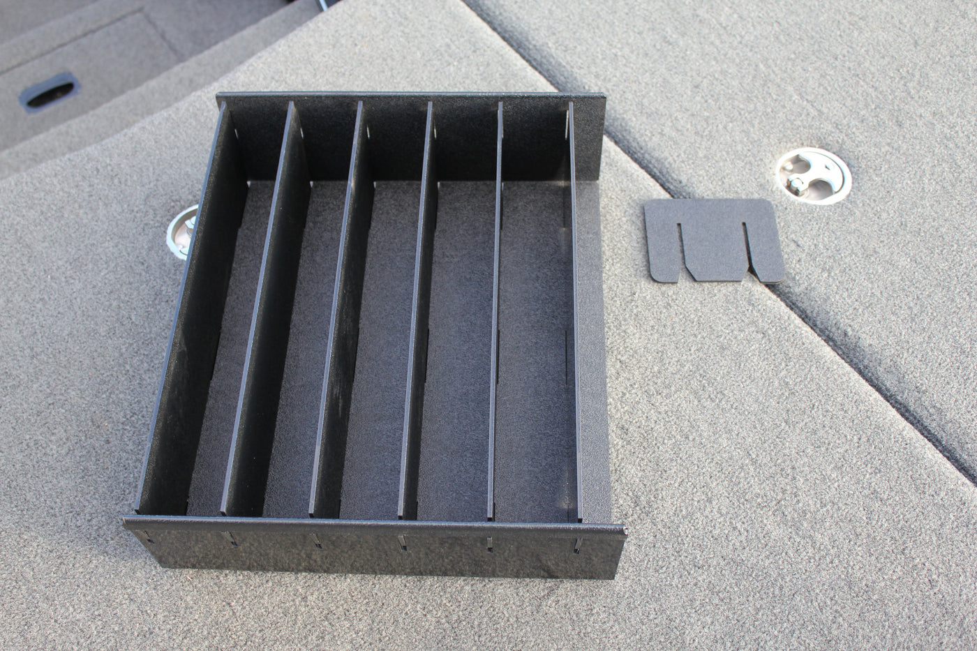 NPDEXP5.5 Universal Plano 3700 Box Tray 5.5 (HORIZONTAL)