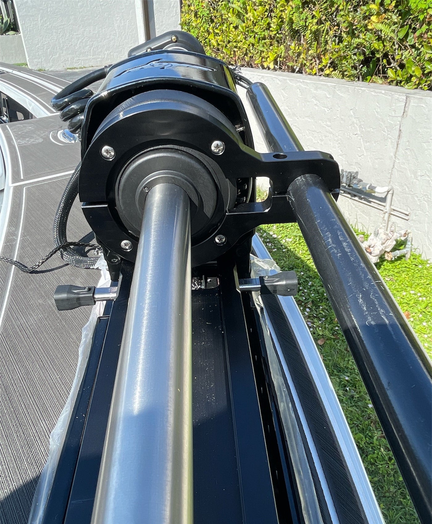 Power-Pole MOVE HumminBird MEGA 360 Mount